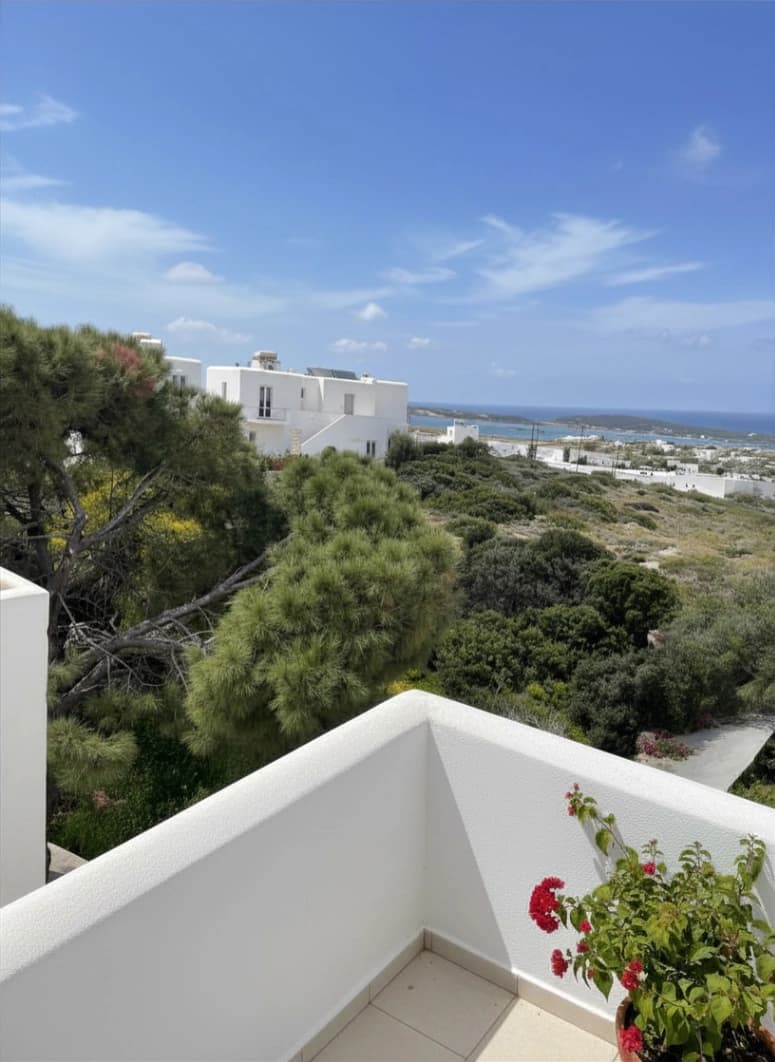 Libertis Paros 1